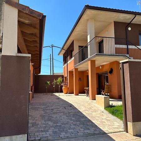 בית הארחה Granja de Moreruela 	Casa Abuela Angela מראה חיצוני תמונה